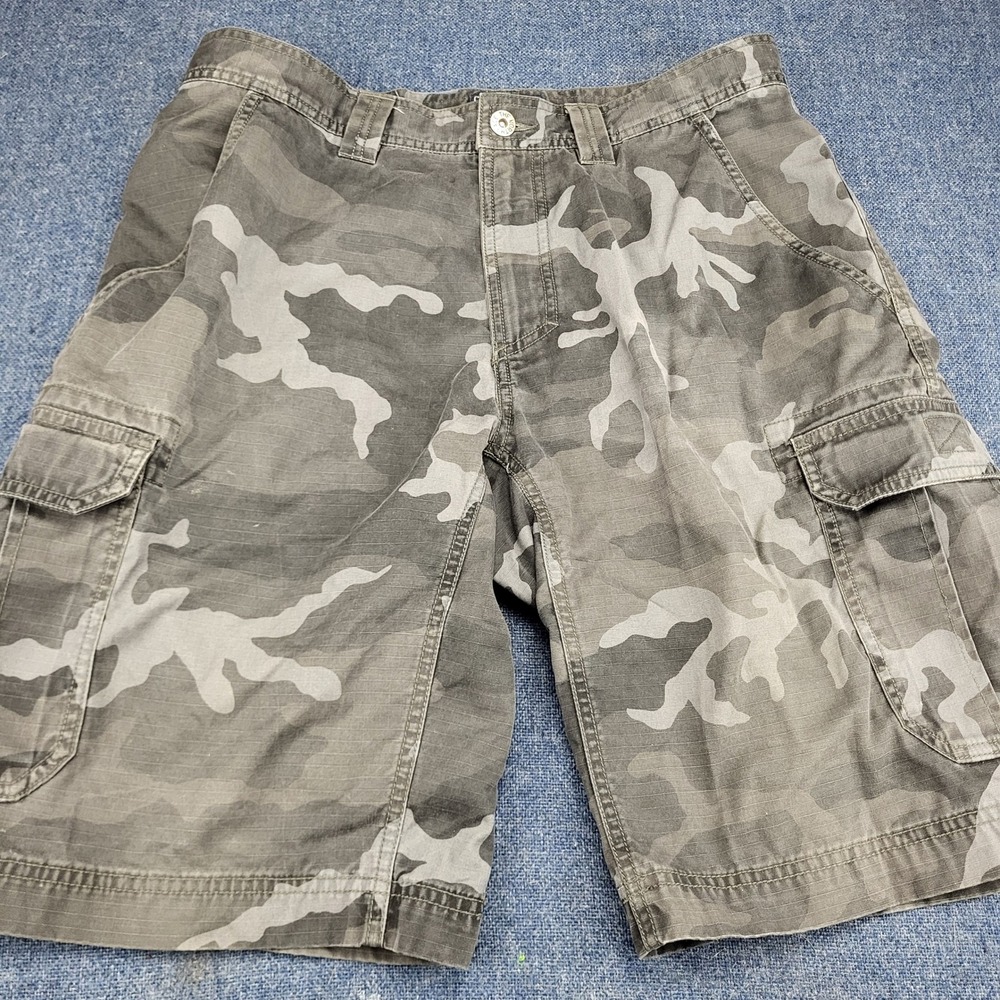 The North Face Mens 32 Grey Camo Ripstop Cargo Shorts Outdoor Gorpcore Hiking